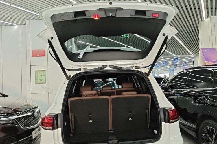Used Mercedes-Benz GLB 2020 GLB 200 Stylish Edition Trunk