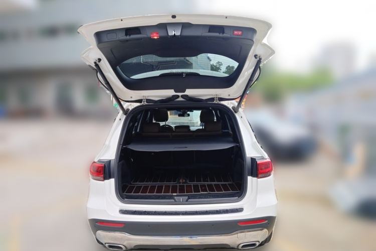 Used Mercedes-Benz GLB 2020 Facelift GLB 200 Fashion Edition Trunk