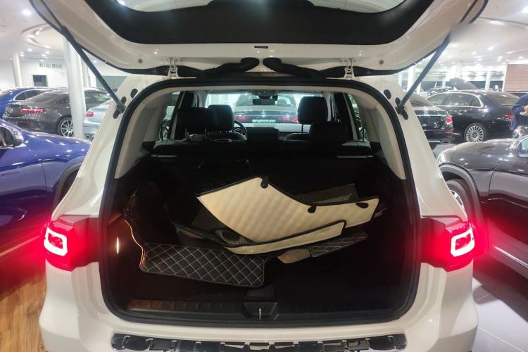 Used Mercedes-Benz GLB 2020 GLB 200 Dynamic Edition Trunk