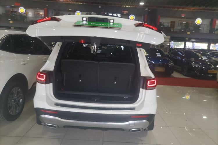 Used Mercedes-Benz GLB 2020 Facelift GLB 200 Fashion Edition Trunk