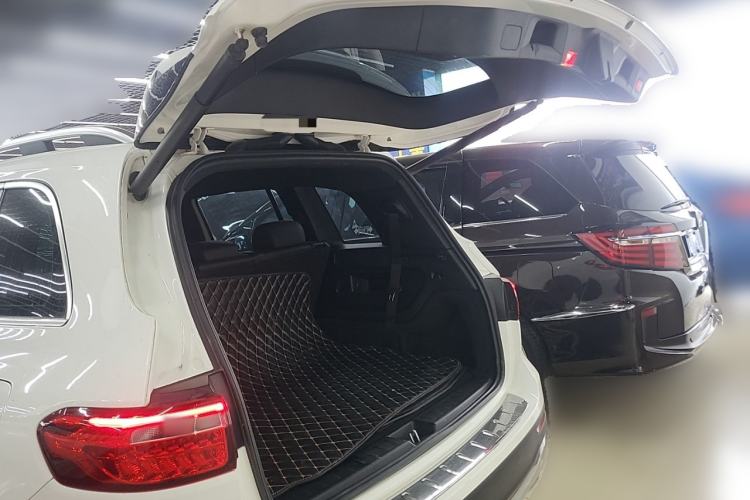 Used Mercedes-Benz GLB 2020 GLB 180 Fashion Model Trunk