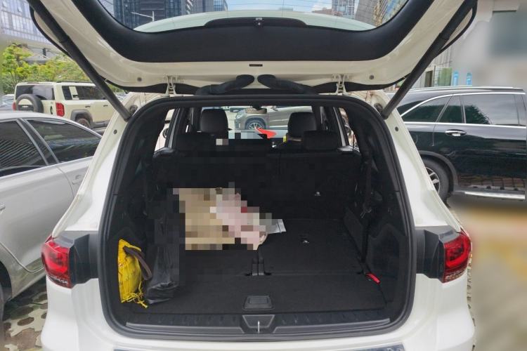 Used Mercedes-Benz GLB 2020 Facelift GLB 200 Fashion Edition Trunk