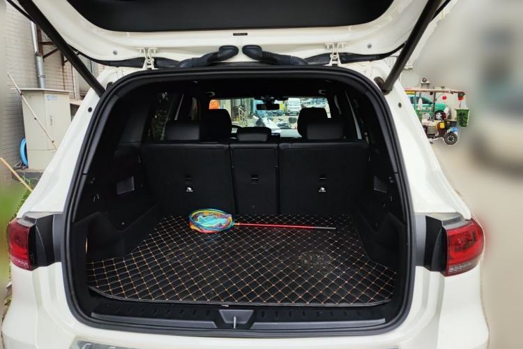 Used Mercedes-Benz GLB 2020 Updated GLB 200 Dynamic Edition Trunk
