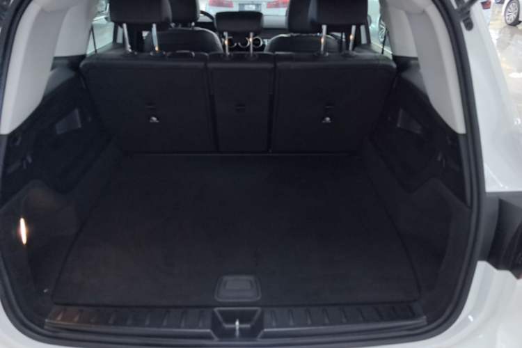 Used Mercedes-Benz GLB 2020 GLB 200 Dynamic Edition Trunk