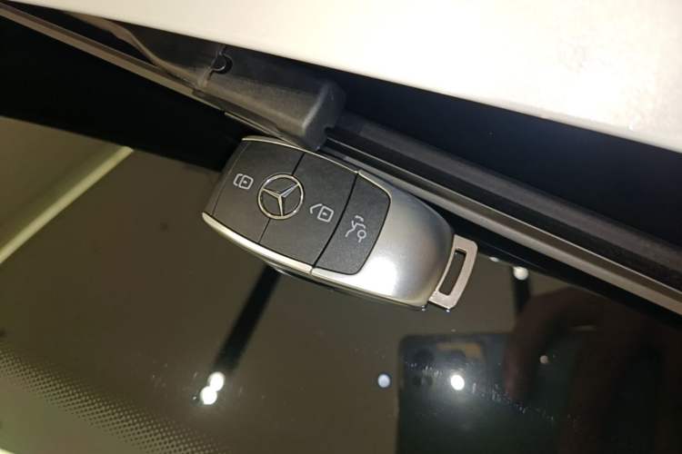 Used Mercedes-Benz GLB 2020 GLB 200 Stylish Edition Vehicle Key