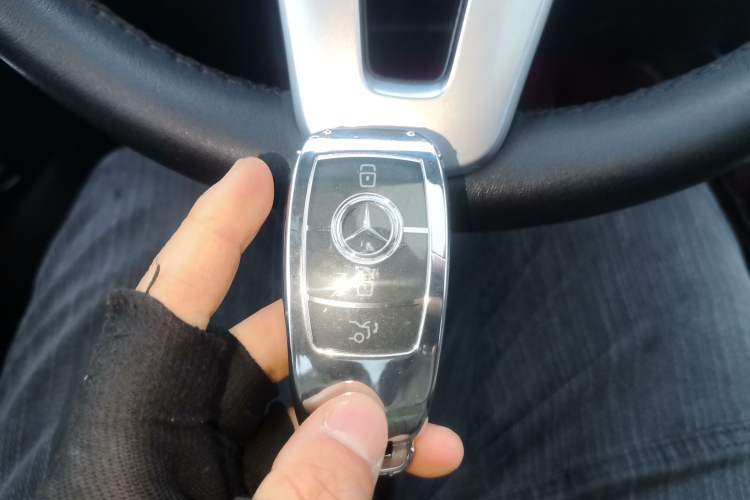 Used Mercedes-Benz GLB 2020 GLB 180 Fashion Model Vehicle Key