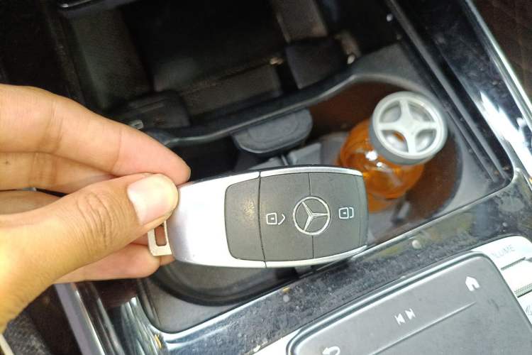 Used Mercedes-Benz GLB 2020 GLB 200 Dynamic Edition Vehicle Key