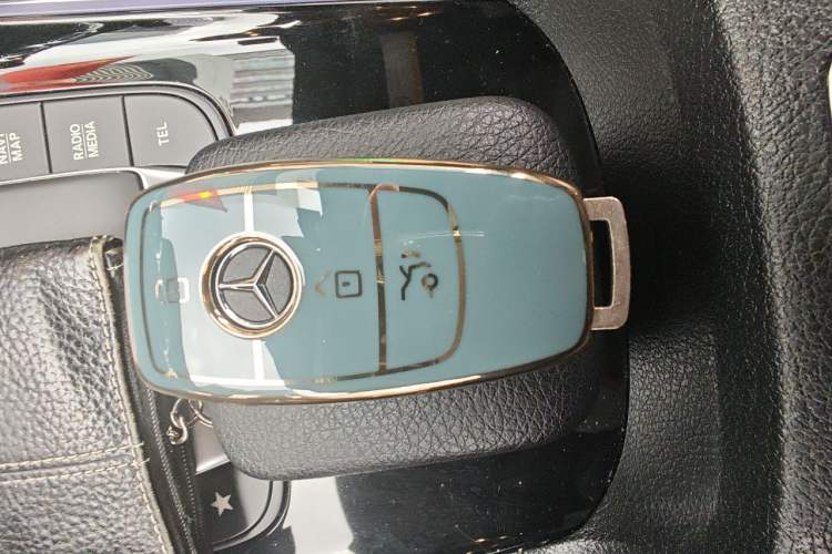 Used Mercedes-Benz GLB 2020 Facelift GLB 200 Fashion Edition Vehicle Key