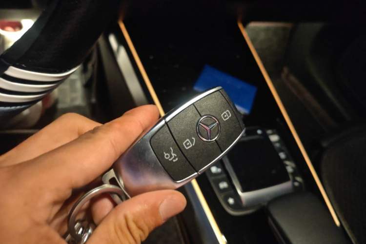 Used Mercedes-Benz GLB 2020 Updated GLB 200 Dynamic Edition Vehicle Key