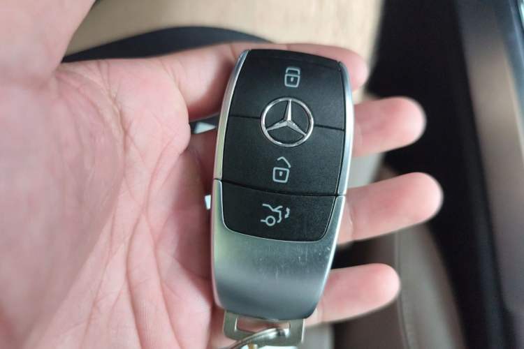 Used Mercedes-Benz GLB 2020 GLB 180 Fashion Model Vehicle Key