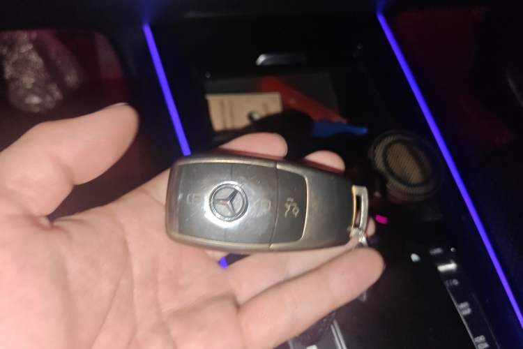 Used Mercedes-Benz GLB 2020 Facelift GLB 200 Fashion Edition Vehicle Key