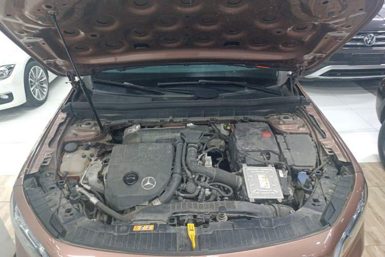 Used Mercedes-Benz GLB 2020 GLB 200 Dynamic Edition Engine Bay