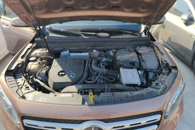 Used Mercedes-Benz GLB 2020 GLB 200 Stylish Edition Engine Bay