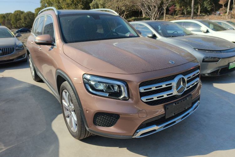 Used Mercedes-Benz GLB 2020 GLB 200 Stylish Edition Front Right 45 Deg