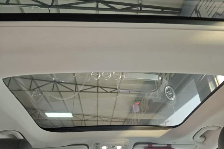 Used Mercedes-Benz GLB 2020 GLB 200 Dynamic Edition Headliner