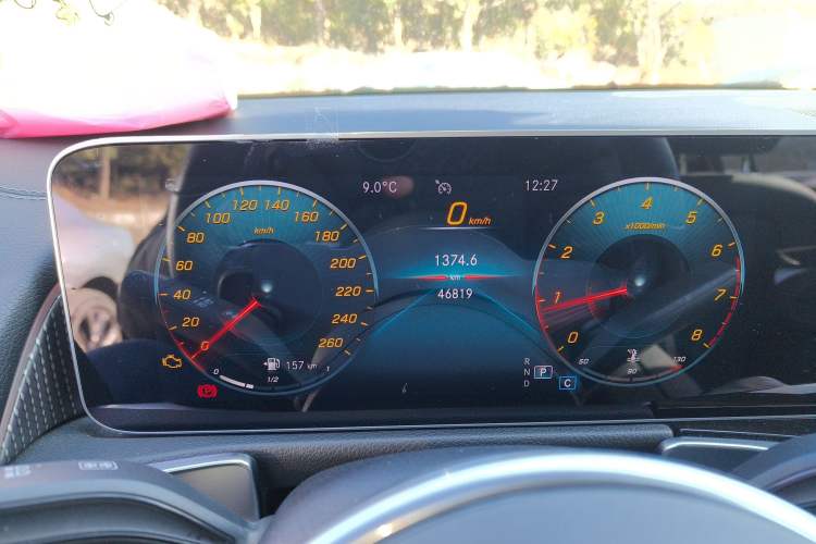 Used Mercedes-Benz GLB 2020 GLB 200 Stylish Edition Instrument Cluster