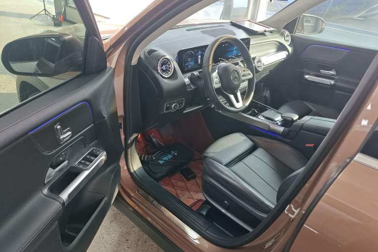 Used Mercedes-Benz GLB 2020 GLB 200 Dynamic Edition Interior 3