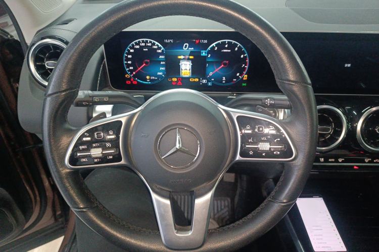 Used Mercedes-Benz GLB 2020 GLB 200 Dynamic Edition Steering Wheel