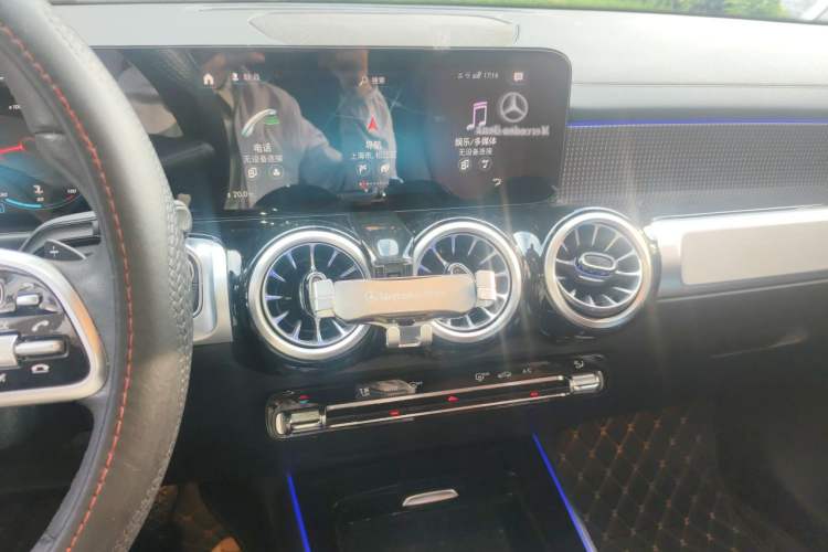 Used Mercedes-Benz GLB 2021 GLB 200 Fashion Model Audio And AC Panel