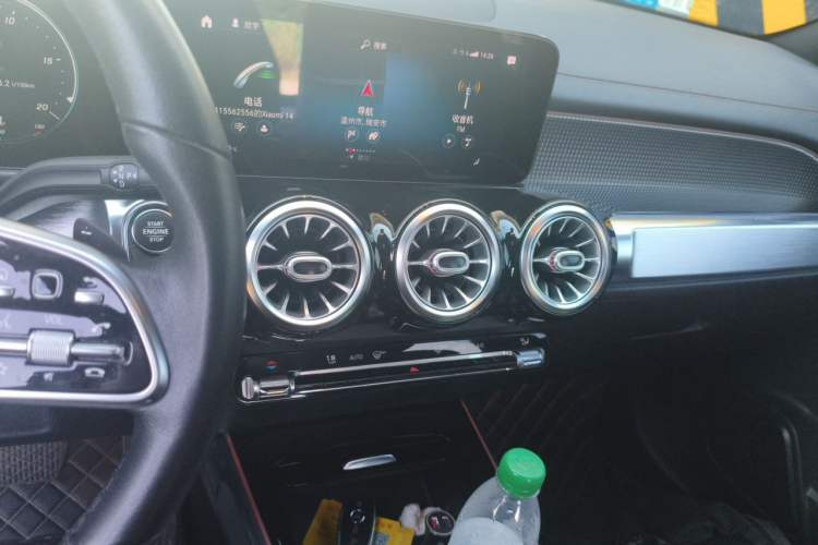Used Mercedes-Benz GLB 2021 GLB 200 Fashion Model Audio And AC Panel