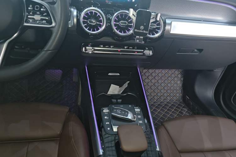 Used Mercedes-Benz GLB 2021 GLB 200 Fashion Model Audio And AC Panel