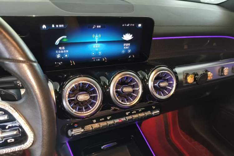 Used Mercedes-Benz GLB 2021 GLB 200 Fashion Model Audio And AC Panel