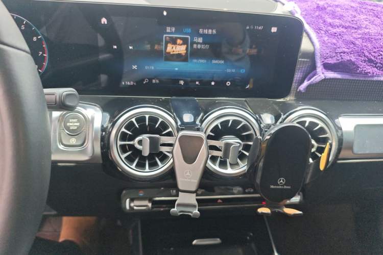 Used Mercedes-Benz GLB 2021 GLB 200 Fashion Model Audio And AC Panel