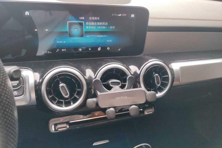 Used Mercedes-Benz GLB 2021 GLB 180 Fashion Model Audio And AC Panel