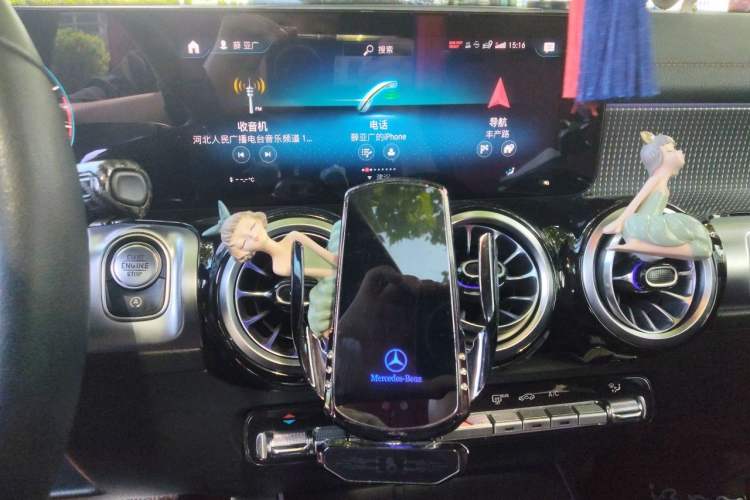 Used Mercedes-Benz GLB 2021 GLB 200 Dynamic Edition Audio And AC Panel
