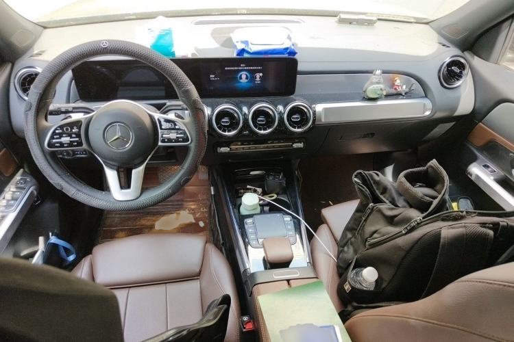 Used Mercedes-Benz GLB 2021 GLB 180 Dynamic Edition Center Console