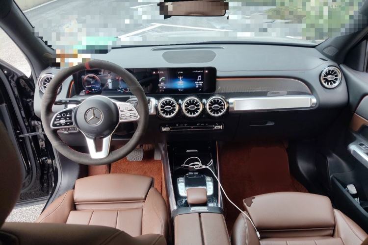 Used Mercedes-Benz GLB 2021 GLB 180 Fashion Model Center Console