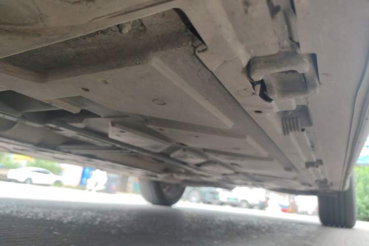Used Mercedes-Benz GLB 2021 GLB 200 Fashion Model Chassis Front Left