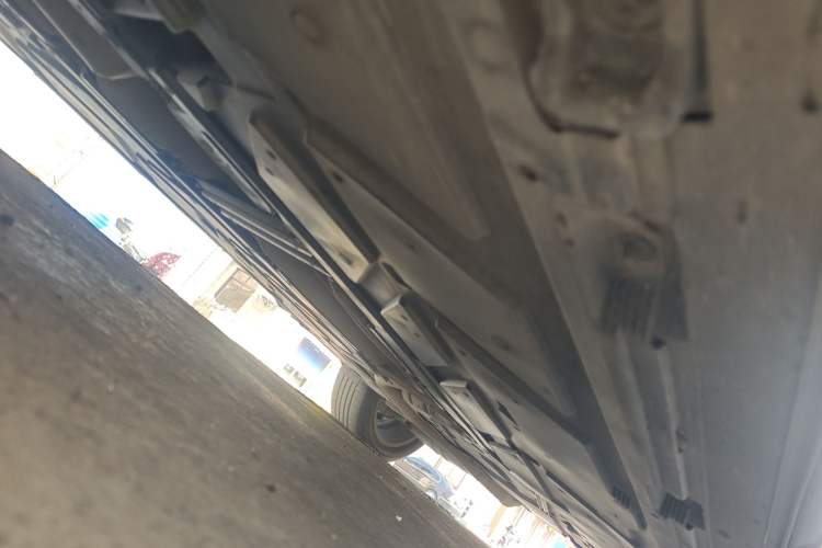Used Mercedes-Benz GLB 2021 GLB 200 Fashion Model Chassis Front Left