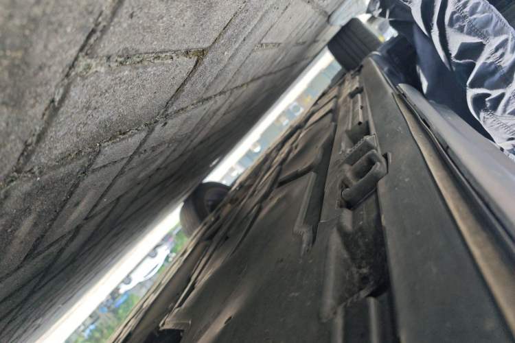 Used Mercedes-Benz GLB 2021 GLB 200 Fashion Model Chassis Rear Left