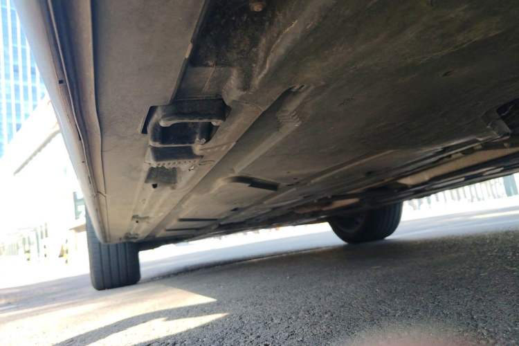 Used Mercedes-Benz GLB 2021 GLB 200 4MATIC Chassis Rear Left