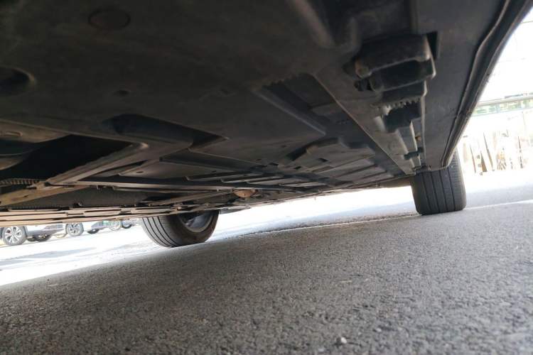 Used Mercedes-Benz GLB 2021 GLB 200 4MATIC Chassis Rear Right