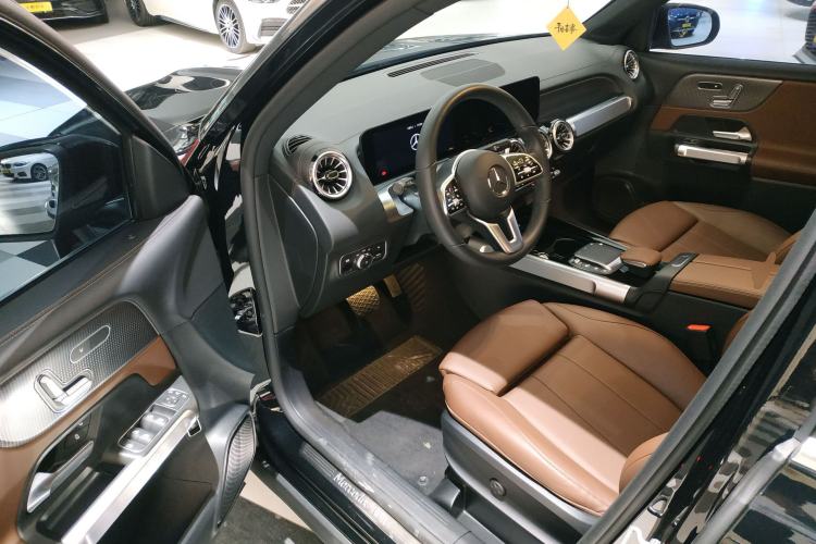 Used Mercedes-Benz GLB 2021 GLB 200 Fashion Model Driver Seat