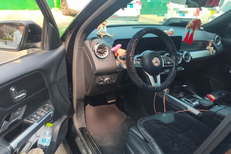 Used Mercedes-Benz GLB 2021 GLB 180 Dynamic Edition Driver Seat