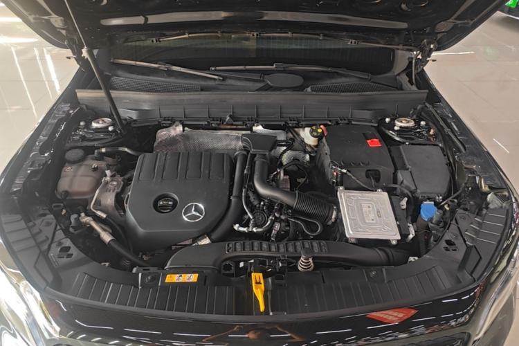 Used Mercedes-Benz GLB 2021 GLB 200 4MATIC Engine Bay