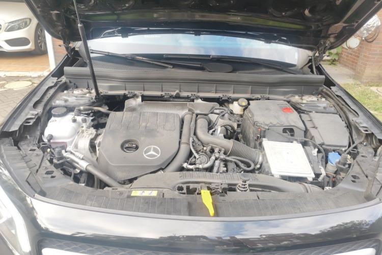 Used Mercedes-Benz GLB 2021 GLB 200 Fashion Model Engine Bay