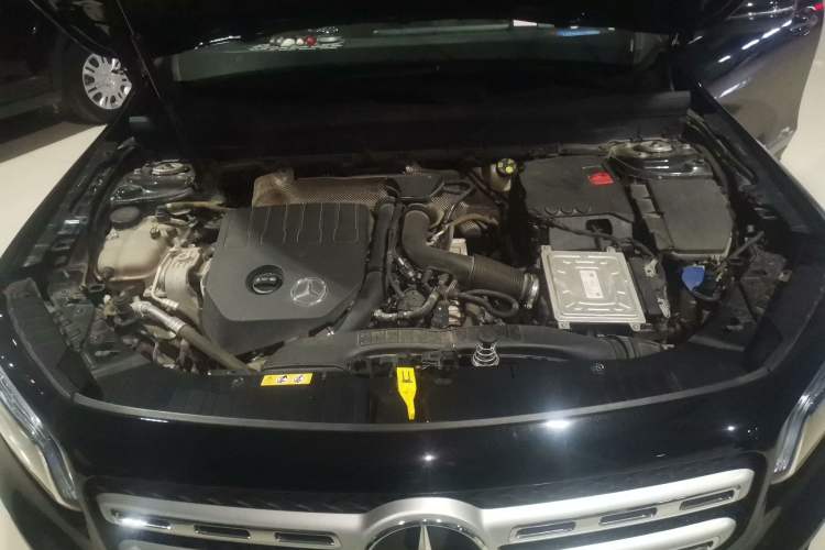 Used Mercedes-Benz GLB 2021 GLB 200 Dynamic Edition Engine Bay