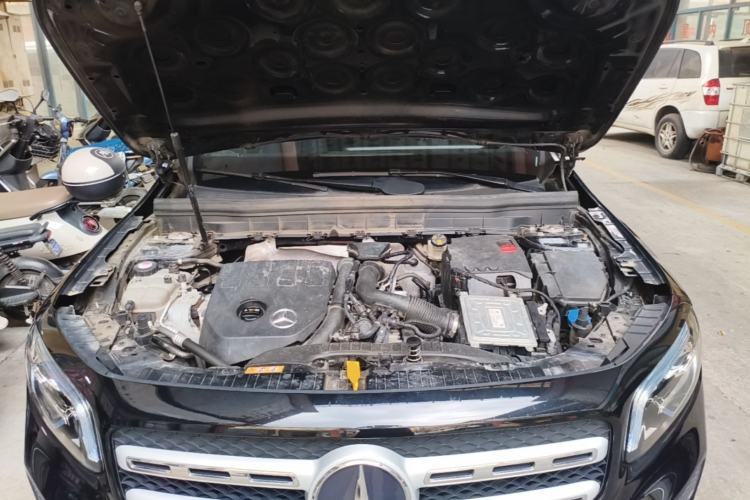 Used Mercedes-Benz GLB 2021 GLB 200 Fashion Model Engine Bay