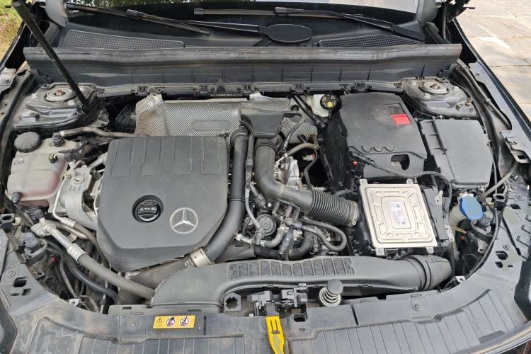 Used Mercedes-Benz GLB 2021 GLB 200 Dynamic Edition Engine Bay