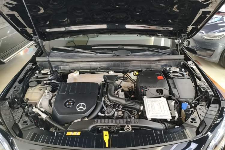 Used Mercedes-Benz GLB 2021 GLB 200 Fashion Model Engine Bay