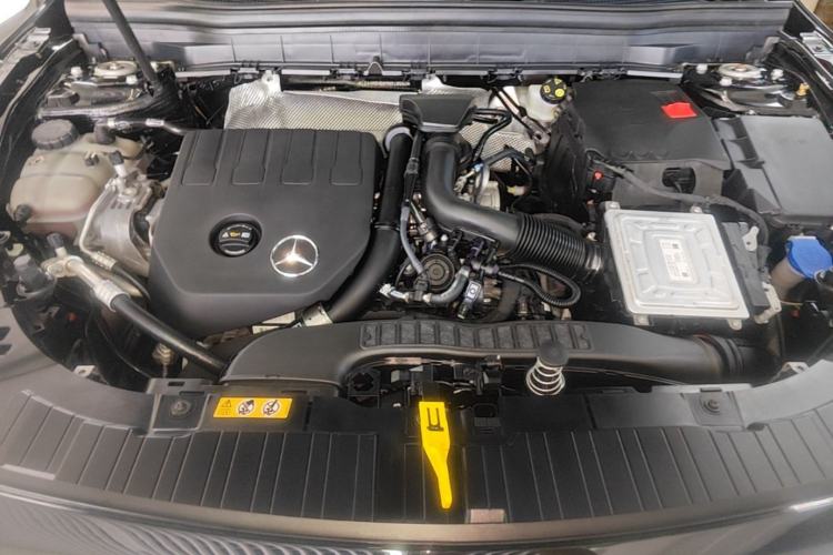 Used Mercedes-Benz GLB 2021 GLB 200 Fashion Model Engine Bay