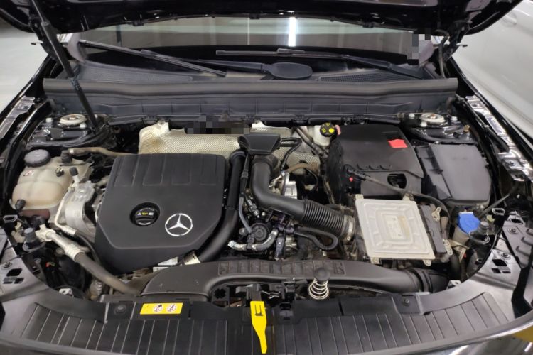 Used Mercedes-Benz GLB 2021 GLB 200 Dynamic Edition Engine Bay