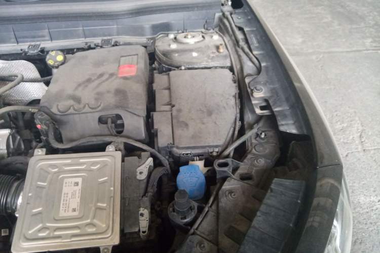 Used Mercedes-Benz GLB 2021 GLB 200 Fashion Model Engine Bay Left