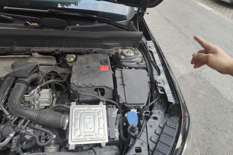 Used Mercedes-Benz GLB 2021 GLB 200 Dynamic Edition Engine Bay Left