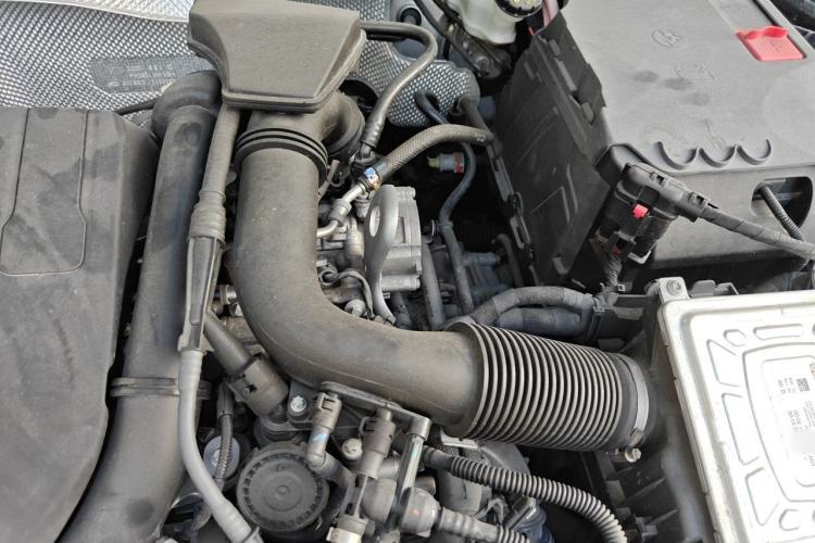 Used Mercedes-Benz GLB 2021 GLB 200 Dynamic Edition Engine Bay Left