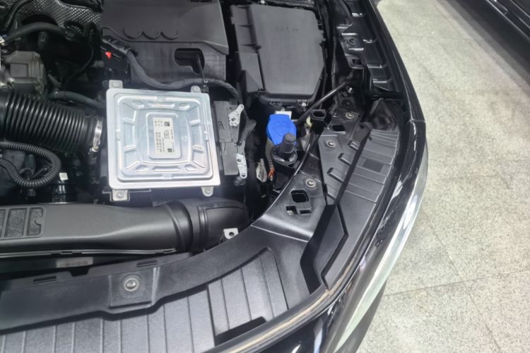 Used Mercedes-Benz GLB 2021 GLB 200 Fashion Model Engine Bay Left